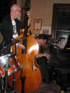 DSCN10736 Becky Ogden House Jazz   Dave DeWitt Mark Flugge Oct 31 20096.JPG (2348917 bytes)